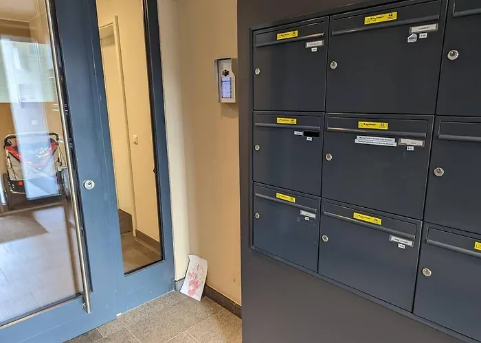 1 Bedroom With Garage & Outdoor Area In Kirchberg * לוקסמבורג