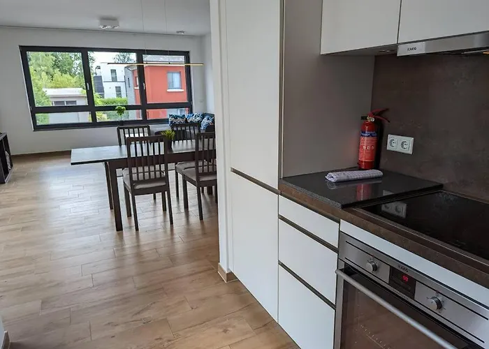 1 Bedroom With Garage & Outdoor Area In Kirchberg * לוקסמבורג