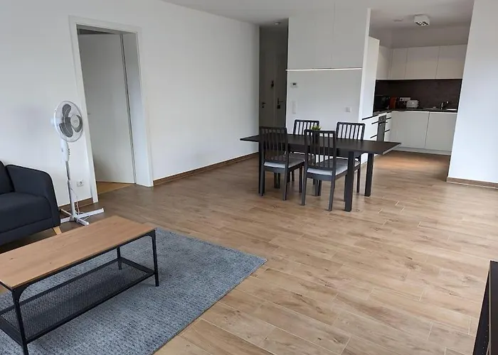 Lägenhet 1 Bedroom With Garage & Outdoor Area In Kirchberg
